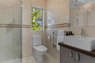 Tranquil Family Retreat close to St Heliers Beach - Auckland - 5