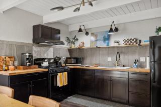 Mountainside Modern - Big Bear Lake - 6