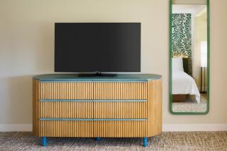 Royal Lahaina Bungalows & Spa - 4