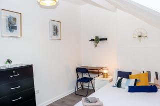 Entire Cosy 2 Bedroom Flat - 6