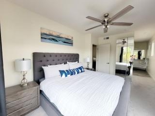 Upscale Modern Townhouse At Balboa Park - San Diego - 7