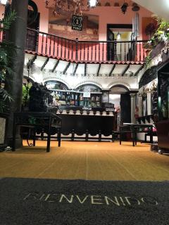 Hostal JUANA DE ARCO - Quito - 6