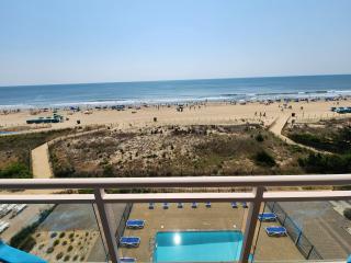 OCEANFRONT 29th St 2BR 2BA Condo Steps To Boardwalk - Ocean City - 8