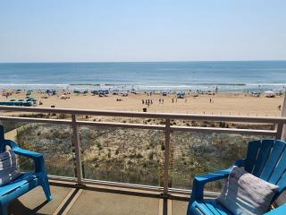 OCEANFRONT 29th St 2BR 2BA Condo Steps To Boardwalk - Ocean City - 9