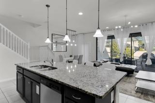 Exceptional Townhome with Private Pool WW8907 - Kissimmee - 2