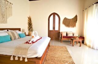 Cozy Private Villa in Rice Fields with Pool Top WiFi - Ubud - 4