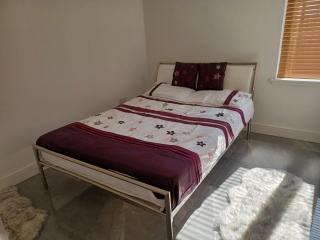 Luxury Brand New Bungalow - Mollinburn - 8