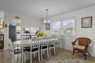 Bryant Cottage home - Pine Knoll Shores - 5
