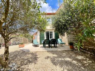 Maison T3 à 150 m de la plage avec piscine collective, parking et WiFi - FR-1-231-234 - 9