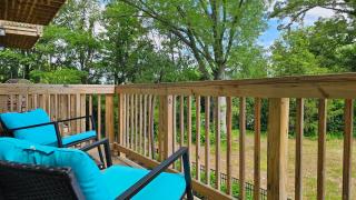 Elegant 3BR Home Family & Business Friendly Near Downtown with Free Parking, WFH, & Wi-Fi - Charlotte - 8