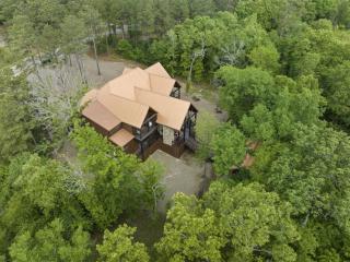 Grand Estate - Broken Bow - 0