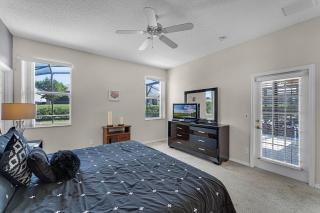 Great Pool Villa Near Disney - 6