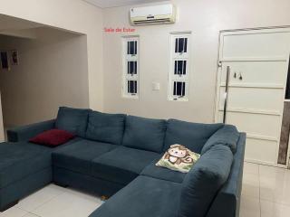 Casa espaçosa, toda climatizada, com piscina, área gourmet, playground - Cuiabá - 5