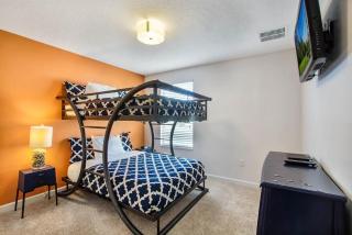 6 Bedroom ChampionsGate Retreat with Pool - 4