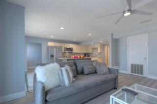Sea La Vie Beach Oceanfront Patio Pet Friendly - Jacksonville Beach - 3