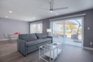 Shore To Please Beach Oceanfront Patio Pet Friendly - Jacksonville Beach - 8