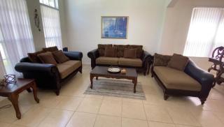Spacious Modern And Clean Pool Home With Spa - Davenport - 6