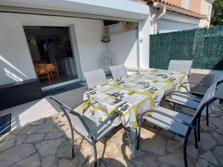 Maison mitoyenne 3 pièces avec terrasse et parking privé - FR-1-326-855 - Marseillan - 9
