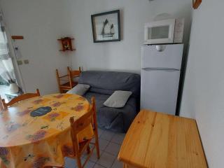 Maison mitoyenne 3 pièces avec terrasse et parking privé - FR-1-326-855 - Marseillan - 8