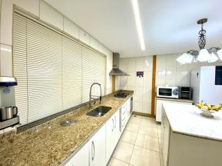 Quarto para locação em apartamento com anfitrões - Conselheiro Lafaiete - 4