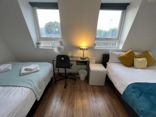 Euston Private Rooms 2 Min Walk to Station - 9