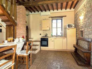 Apartment on farm amidst the Umbrian hills - Todi - 4