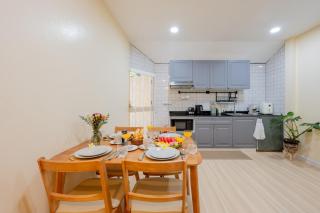 House near the Beach, 7-Min Walk to Beach - Ban Nong Chaeng - 3