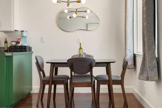 Cozy 2-Bedroom Retreat in Pacifica - 5