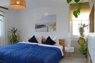 Wintergarten Wohnung mit Feldblick - Jettingen-Scheppach - 0