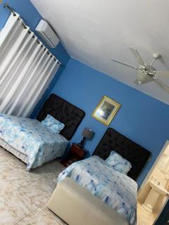 Dela de-Rose Guest House Negril Jamaica - Negril - 8