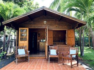 Cottage 50 m from the beach - - 5