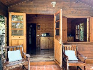 Cottage 50 m from the beach - - 2