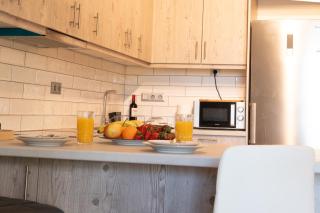 Palm & Pearl Apartment - Athens - 3