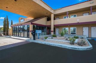 Americas Best Value Inn Redlands San Bernardino - Redlands - 4