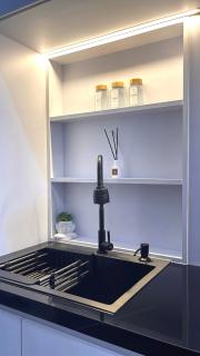 Pollux Habibie Lvl 52 Sea View Studio with Gym,Pool & Netflix - Batam Center - 2