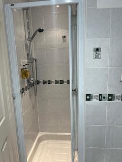 No: 1 The Esplanade Guest Accommodation. - Tenby - 5