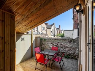 Liverpool, Anfield 3 Bed Home, Parking & Wifi - Pass the Keys - 7