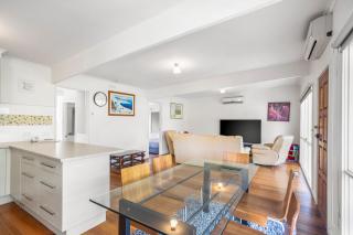 The Grandeur by Ready Set Stay - BYO LINEN & TOWELS - 9