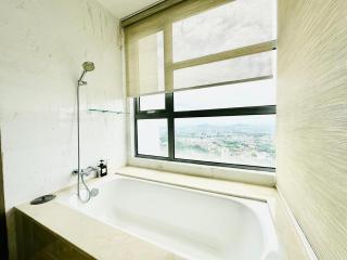 Seaview with bathtub - Silverscape Residence - Melaka - 3