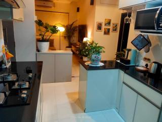 CASA AMORA - stylish luxe 2bed 3bath luxury home - Bombay - 4