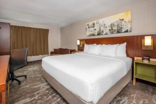 Comfort Inn - 8