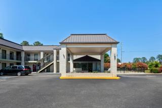 Quality Inn Raeford - Raeford - 8