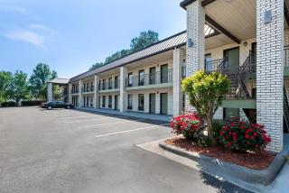 Quality Inn Raeford - Raeford - 7