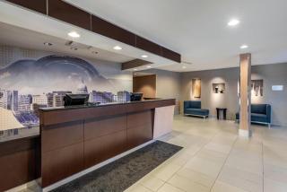 Cambria Hotel Madison East - Madison - 9