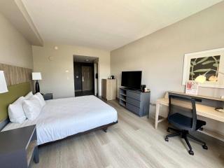 Country Inn & Suites by Radisson, Port Charlotte, FL - Port Charlotte - 4