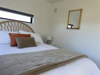 Kaakano Ridge - - 8