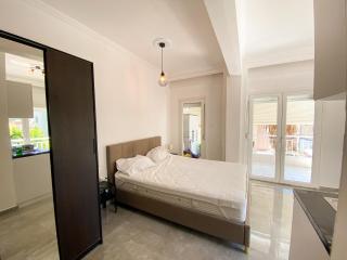 Hakan's Seaside Apartments - 4