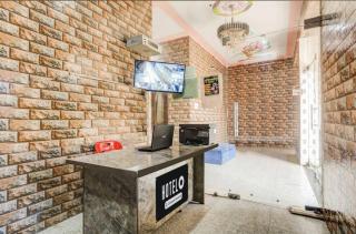 Shri LADDU GOPAL GUEST HOUSE - - 1