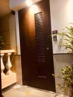 Rooftop Rendezvous - Artsy Terrace Garden Retreat - Bombay - 3
