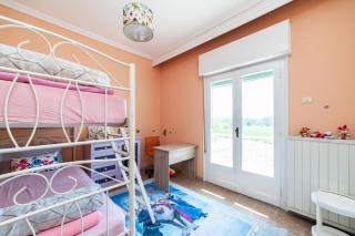 Elena's House - Polístilon - 1